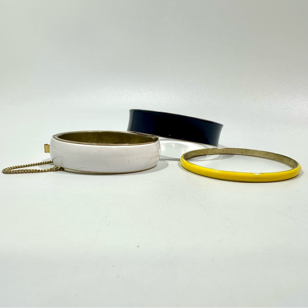 Vintage Enamel Bangles White Navy Blue and Yellow Nautical Classic Old Money